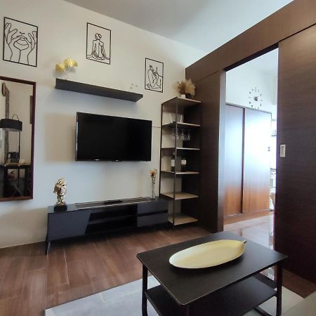 Amazing View Makati Elegant Flat 400Mb Internet Apartment Manila Exterior photo