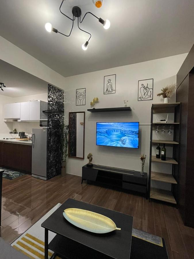 Amazing View Makati Elegant Flat 400Mb Internet Apartment Manila Exterior photo