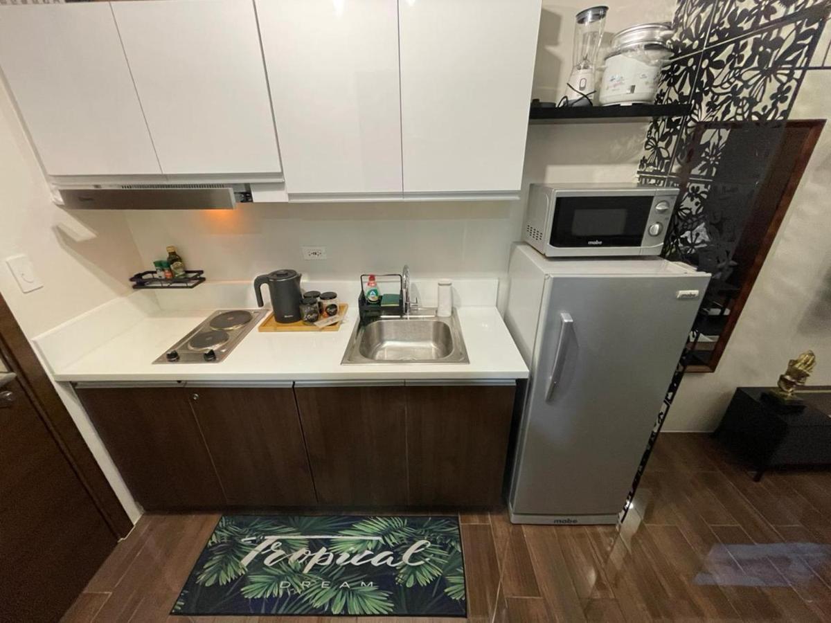 Amazing View Makati Elegant Flat 400Mb Internet Apartment Manila Exterior photo