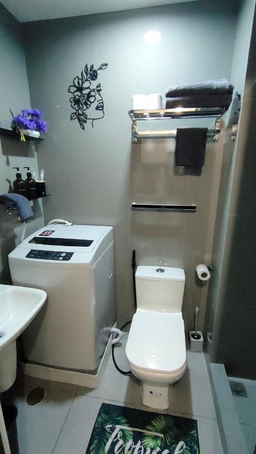 Amazing View Makati Elegant Flat 400Mb Internet Apartment Manila Exterior photo