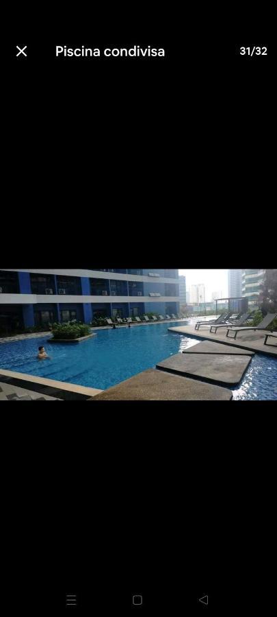 Amazing View Makati Elegant Flat 400Mb Internet Apartment Manila Exterior photo